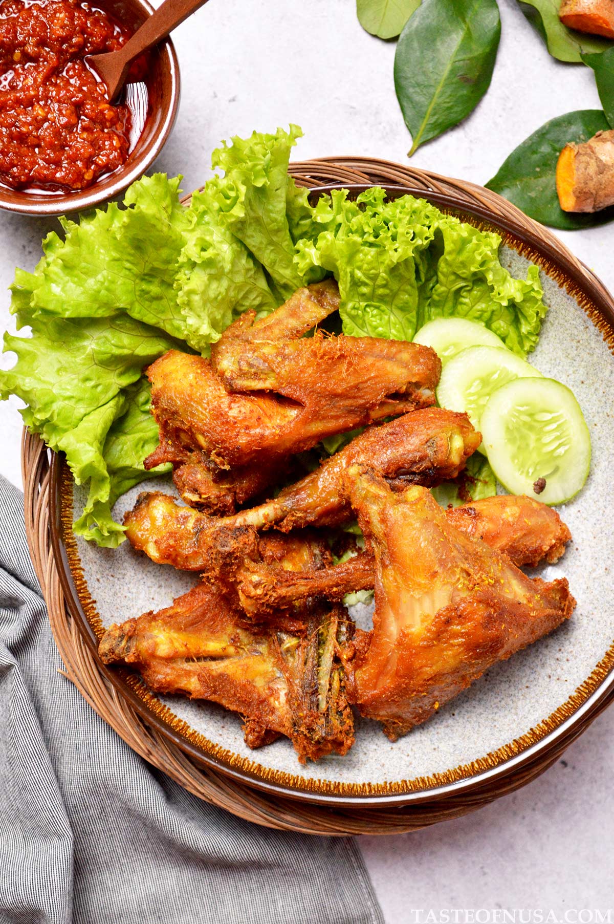 AYAM GORENG